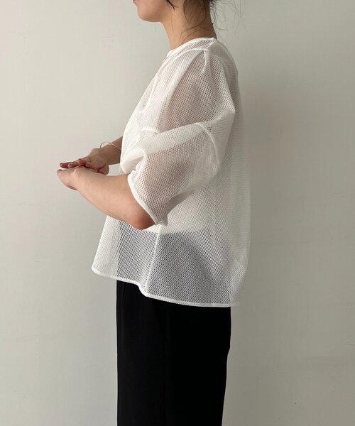 CAPRICIEUX LE'MAGE（カプリシューレマージュ）の「【yao企画】メッシュパフフレアトップス（シャツ/ブラウス・レディース・ブラック/ホワイト・FREE）」の10枚目の写真