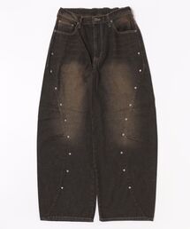 スタッズ」に該当するレディースのデニムパンツ（ブラック/黒色