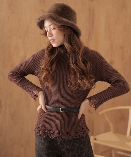 SUWDEE(スーディー)の「2way crush knit pullover(ニット/セーター・レディース・ブラック/アイボリー/グレー/ホワイト/ブラウン・FREE)」の5枚目の写真