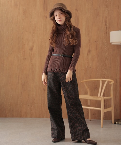 SUWDEE(スーディー)の「2way crush knit pullover(ニット/セーター・レディース・ブラック/アイボリー/グレー/ホワイト/ブラウン・FREE)」の19枚目の写真