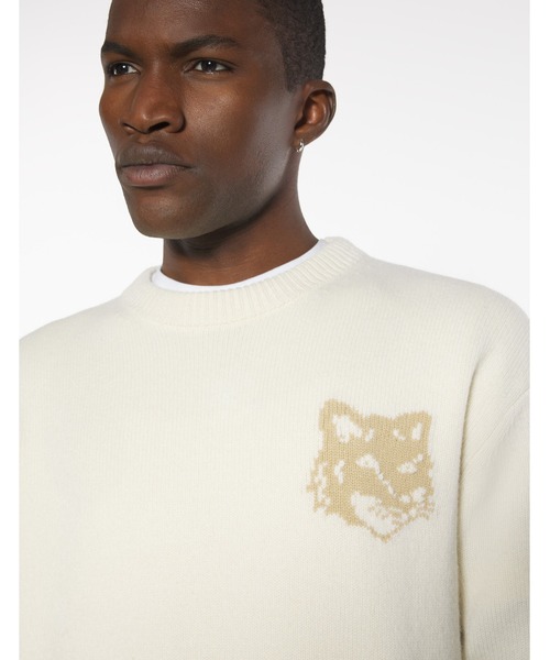Maison Kitsune（メゾンキツネ）の「FOX HEAD INTARSIA MERINO JUMPER（ニット/セーター・メンズ・ブラック/アイボリー/セージグリーン・XS/S/M/L/XL）」の9枚目の写真