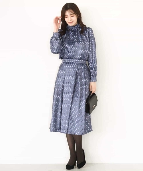 OFUON le MK（オフオンルエムケー）の「【2025AW】幾何柄タックフレアースカート/洗える（スカート・レディース・ブルー/ネイビー・40/38/36）」の14枚目の写真
