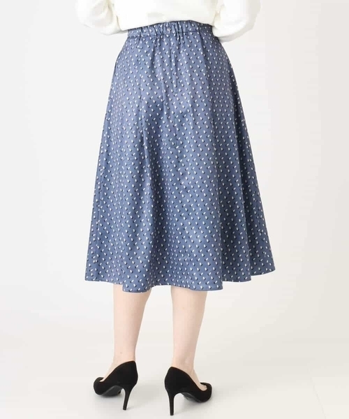 OFUON le MK（オフオンルエムケー）の「【2025AW】幾何柄タックフレアースカート/洗える（スカート・レディース・ブルー/ネイビー・40/38/36）」の22枚目の写真