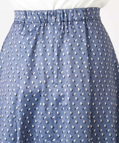 OFUON le MK（オフオンルエムケー）の「【2025AW】幾何柄タックフレアースカート/洗える（スカート・レディース・ブルー/ネイビー・40/38/36）」の9枚目の写真