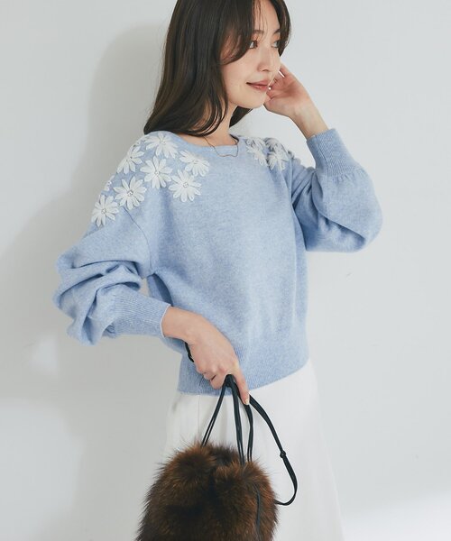 セール】【今すぐお届け！最強愛されニット】お花刺繍クロップドニット