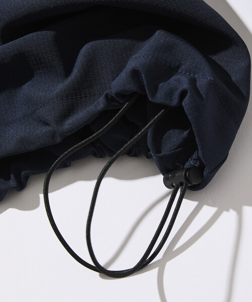 FREAK'S STORE(フリークスストア)の「限定展開 ALL WEATHER ACTIVE WEAR/オールウェザーアクティブウェア リラックスフィット パッカブルセットアップ/クルーネックPO/パンツ(その他トップス・メンズ・ブラック/チャコールグレー/ネイビー/グレイッシュベージュ・SMALL/MEDIUM/LARGE)」の15枚目の写真