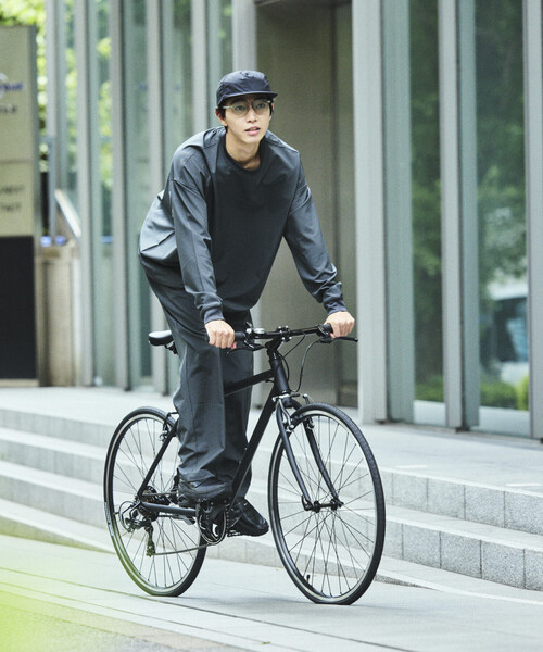 FREAK'S STORE(フリークスストア)の「限定展開 ALL WEATHER ACTIVE WEAR/オールウェザーアクティブウェア リラックスフィット パッカブルセットアップ/クルーネックPO/パンツ(その他トップス・メンズ・ブラック/チャコールグレー/ネイビー/グレイッシュベージュ・SMALL/MEDIUM/LARGE)」の6枚目の写真