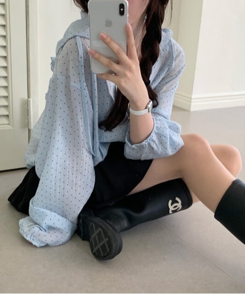 Vipoa(ヴィポア)の「dot zip hoodie(ブルゾン・レディース・ホワイト/ブルー・FREE)」の15枚目の写真