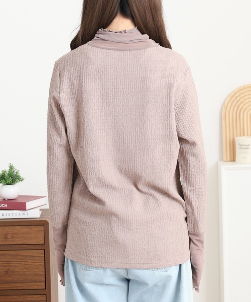 mitis(ミティス)の「mitis シャーリングシアースリーブロンT(Tシャツ/カットソー・レディース・ブラック/グレイッシュベージュ・M)」の9枚目の写真