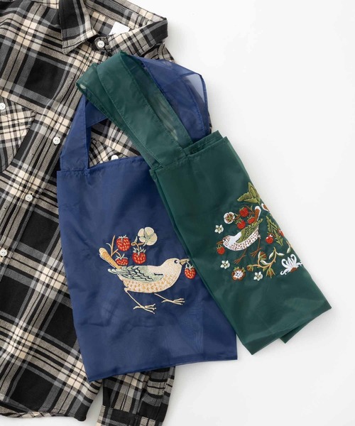 Jubilee(ジュビリー)の「ウィリアムモリス柄 オーガンジー 刺繍エコトートバッグ(ショルダーバッグ・レディース・その他1/その他2・FREE)」の4枚目の写真