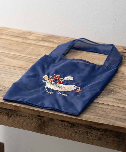 Jubilee(ジュビリー)の「ウィリアムモリス柄 オーガンジー 刺繍エコトートバッグ(ショルダーバッグ・レディース・その他1/その他2・FREE)」の7枚目の写真