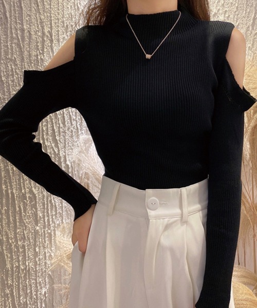 ADDITION STORE(アディションストア)の「\肩からフェロモン♪/肩出しクロップド丈 長袖ニット(ニット/セーター・レディース・ホワイト/ブラウン/レッド/ブラック・FREE)」の7枚目の写真