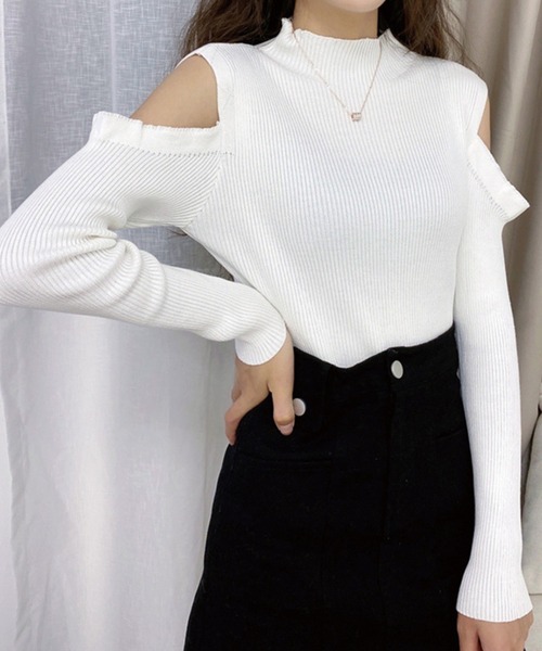 ADDITION STORE(アディションストア)の「\肩からフェロモン♪/肩出しクロップド丈 長袖ニット(ニット/セーター・レディース・ホワイト/ブラウン/レッド/ブラック・FREE)」の6枚目の写真