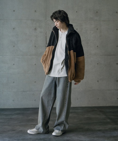 RATTLE TRAP(ラトルトラップ)の「Wシャギーフリーススタンドブルゾン(ブルゾン・メンズ・オフホワイト/ブラック系その他/ブラック・M/L)」の4枚目の写真