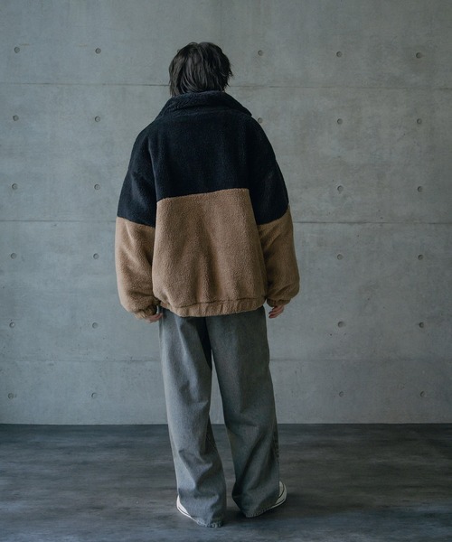 RATTLE TRAP(ラトルトラップ)の「Wシャギーフリーススタンドブルゾン(ブルゾン・メンズ・オフホワイト/ブラック系その他/ブラック・M/L)」の5枚目の写真