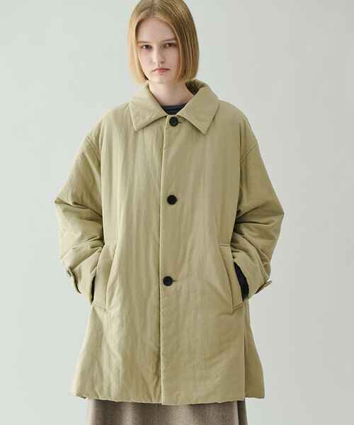 LE GLAZIK(ルグラジック)の「LE GLAZIK | ナイロンツイル ショートコート WOMEN(ステンカラーコート・レディース・ベージュ・36)」の4枚目の写真