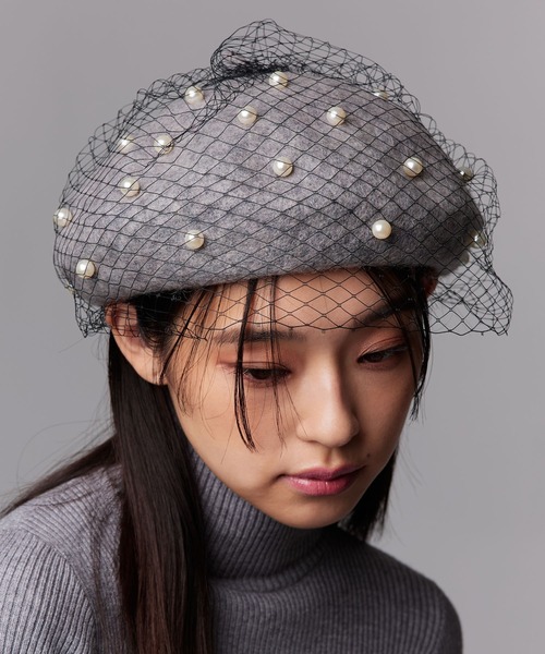 Narcissus(ナルシス)の「パールベレー帽/チュール(ハンチング/ベレー帽・レディース・グレー/ブラック・FREE)」の1枚目の写真