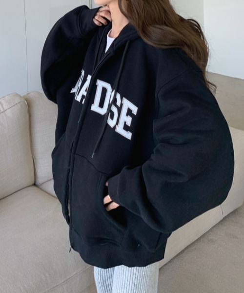 Teem Store(チームストア)の「ワッペンレタリングオーバーサイズジップパーカー(パーカー・レディース・ブラック/ライトグレー・M/L)」の12枚目の写真