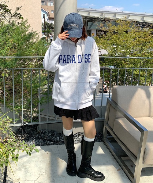 Teem Store(チームストア)の「ワッペンレタリングオーバーサイズジップパーカー(パーカー・レディース・ブラック/ライトグレー・M/L)」の10枚目の写真