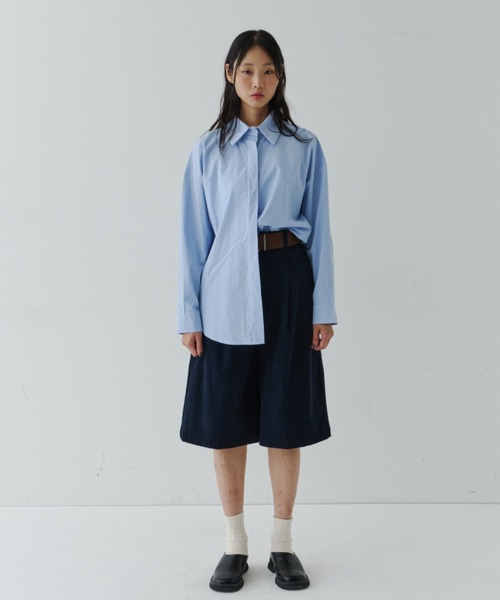 NUJOH（ヌゾ）の「Corduroy Bermuda Pants with Belt / ベルト付きコーデュロイバミューダパンツ（その他パンツ・レディース・ベージュ/ネイビー/ブラウン・SMALL/MEDIUM）」の10枚目の写真