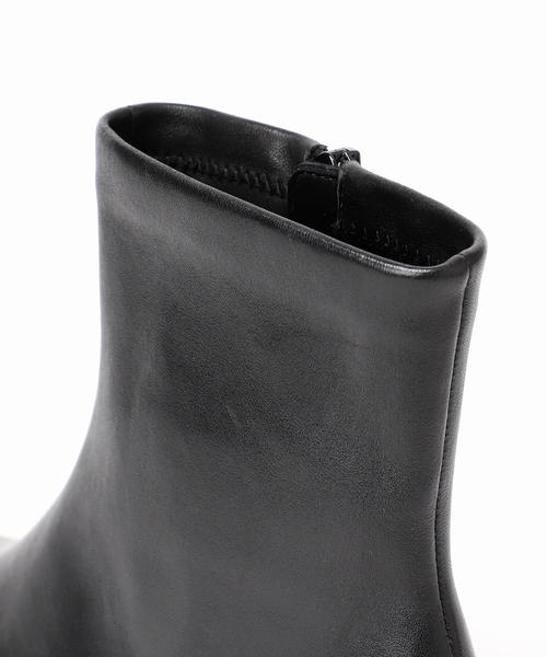 GRISE（グリーズ）の「GRISE4cmレザースクエアソフトフィットショートブーツ（ブーツ・レディース・ブラック/アイボリー/ブラウン・LARGE/MEDIUM/SMALL/X-LARGE）」の22枚目の写真