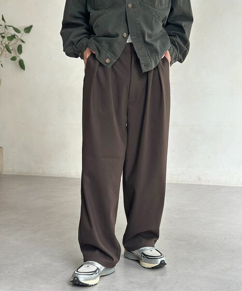 CPCM（シーピーシーエム）の「裏起毛2タックスラックス（スラックス・レディース・ブラック/ブラウン/チャコールグレー・MEDIUM/LARGE）」の3枚目の写真