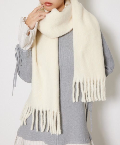 rienda（リエンダ）の「ボリュームデザインストール 秋服 冬服（ストール/ショール・レディース・ベージュ/アイボリー/ピンク・FREE）」の2枚目の写真