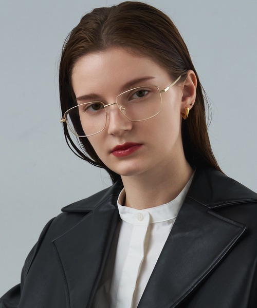 NUEF （ヌエフ）の「スクエア型｜クリアレンズ｜メタルフレーム｜紫外線対策｜UVカット｜眼鏡｜NUEF｜クラシック（メガネ・レディース・ゴールド/シルバー・FREE）」の8枚目の写真