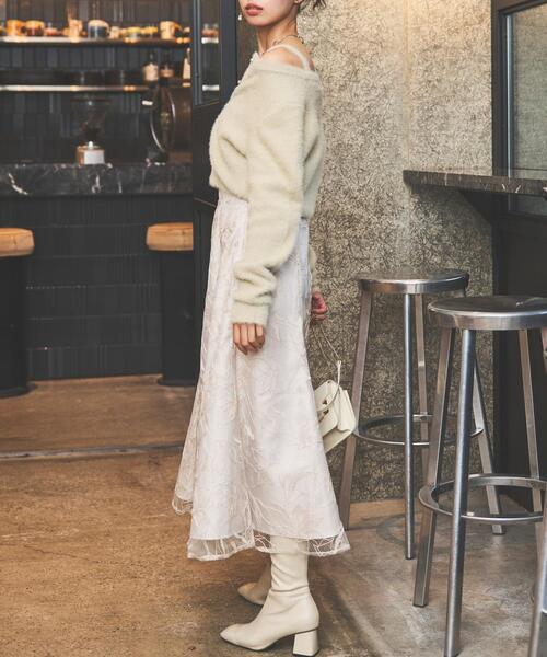 SWINGLE（スウィングル）の「フェザーニットアンサンブル（カーディガン/ボレロ・レディース・オフホワイト/ライトグレー/レッド/ベージュ・FREE）」の8枚目の写真