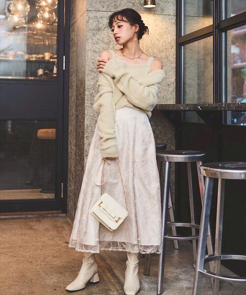 SWINGLE（スウィングル）の「フェザーニットアンサンブル（カーディガン/ボレロ・レディース・オフホワイト/ライトグレー/レッド/ベージュ・FREE）」の11枚目の写真