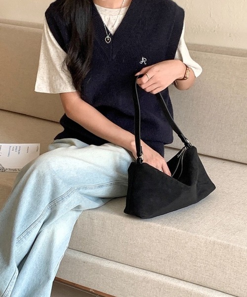 yuue' ( wear )（ユーイ）の「スウェードミニショルダーバッグ（ショルダーバッグ・レディース・ブラック/ブラウン/レオパード・FREE）」の7枚目の写真