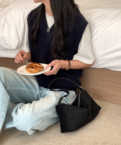 yuue' ( wear )（ユーイ）の「スウェードミニショルダーバッグ（ショルダーバッグ・レディース・ブラック/ブラウン/レオパード・FREE）」の4枚目の写真