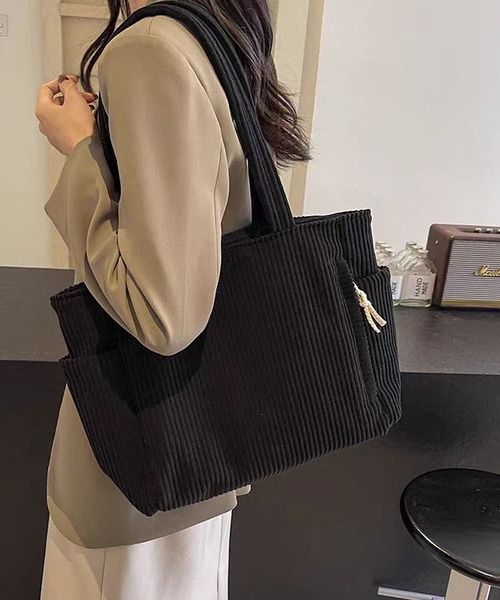 VIBGYOR(ヴィブジョー)の「Mignonjour/コーデュロイトートバッグ M2849(トートバッグ・レディース・ブラック/カーキ/ホワイト/イエロー・FREE)」の10枚目の写真