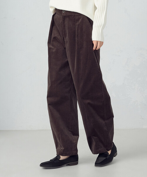 COMME CA ISM(コムサイズム)の「コーデュロイ カービーパンツ(その他パンツ・レディース・チャコール/ブラウン・LARGE/MEDIUM)」の18枚目の写真