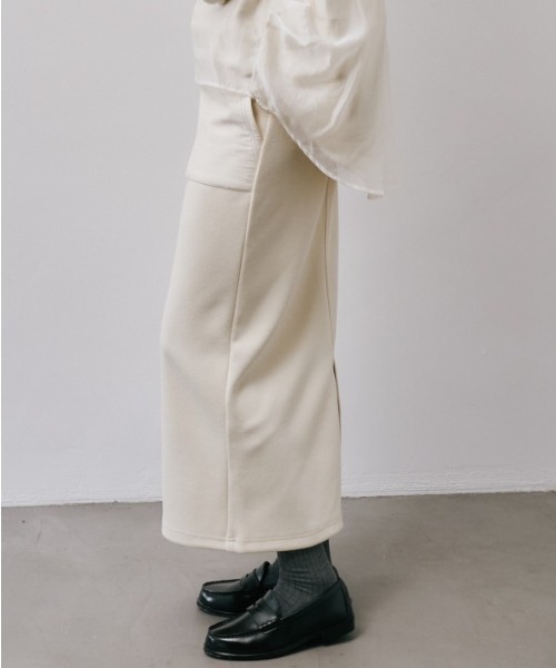 Muel Chic（ミュエルシック）の「Nicosia skirt   ニコシアスカート（スカート・レディース・ベージュ/ダークブラック/オフホワイト・FREE）」の17枚目の写真