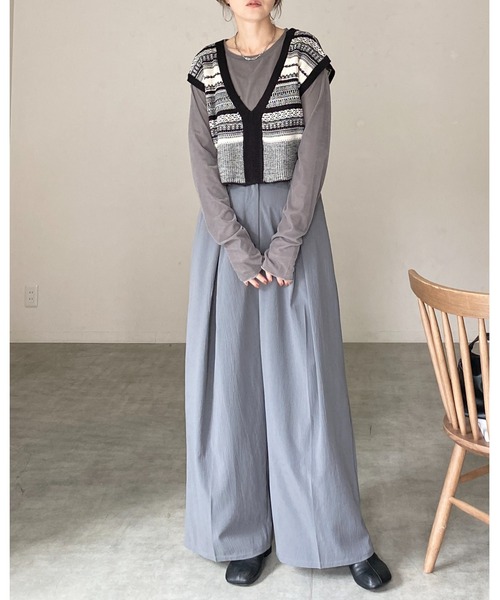She's Closet(シーズクローゼット)の「深Vネック配色ジャガード柄ショートニットベスト(ベスト・レディース・アイボリー/グレー/ブラウン・FREE)」の9枚目の写真