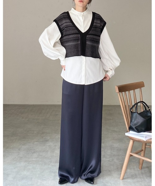 She's Closet(シーズクローゼット)の「深Vネック配色ジャガード柄ショートニットベスト(ベスト・レディース・アイボリー/グレー/ブラウン・FREE)」の13枚目の写真