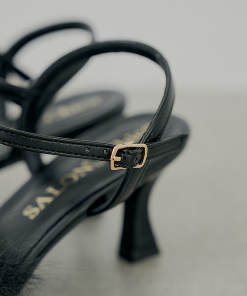 Chico(チコ)の「【SALON by Chico】ファーデザインパンプス(パンプス・レディース・ブラック/アイボリー・SMALL/MEDIUM/LARGE)」の4枚目の写真