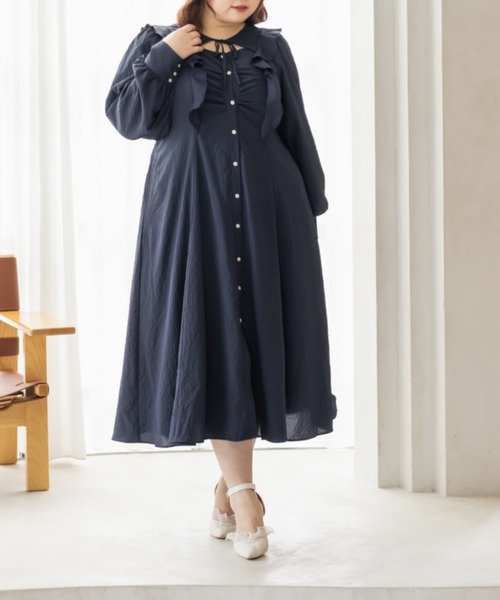 CLETTE(クレット)の「CLETTEオリジナルデコルテリボンフリルワンピース(ワンピース・レディース・ブラウン/ラベンダー/ネイビー・LL/3L/4L)」の4枚目の写真
