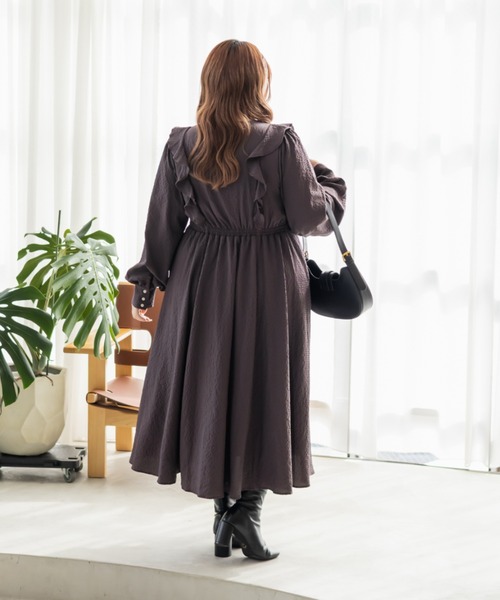 CLETTE(クレット)の「CLETTEオリジナルデコルテリボンフリルワンピース(ワンピース・レディース・ブラウン/ラベンダー/ネイビー・LL/3L/4L)」の10枚目の写真