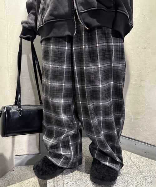 Figments（フィグメンツ）の「チェックワイドパンツ（その他パンツ・レディース・レッド/ブラック・FREE）」の3枚目の写真