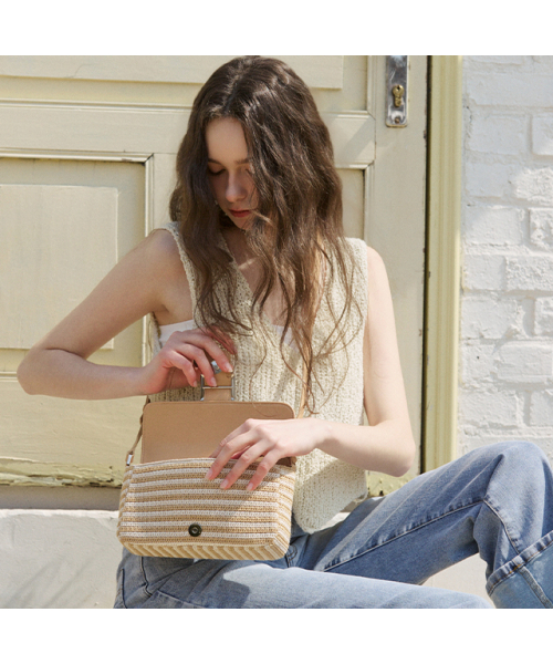 LAP(ラップ)の「RATTAN BAGUETTE BAG AR7AB441(ショルダーバッグ・レディース・ブラック/ベージュ・FREE)」の12枚目の写真