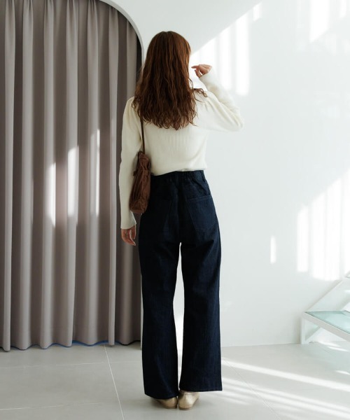 flower(フラワー)の「スノーフラワーデニム(デニムパンツ・レディース・ネイビー/ブラック・SMALL/MEDIUM)」の7枚目の写真