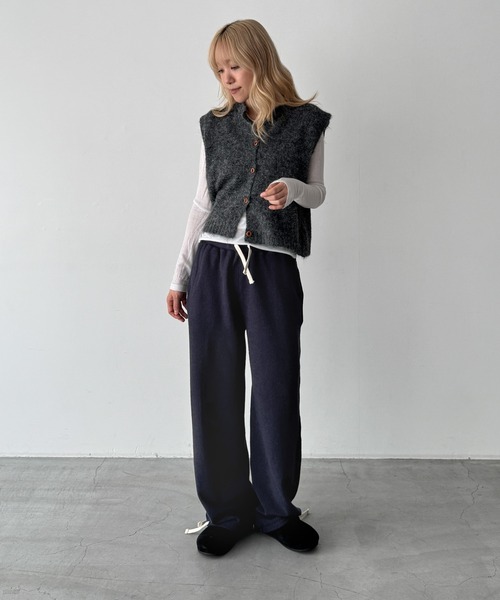 CANAL JEAN(キャナルジーン)の「HARING 裏使い刺繍ジョガーパンツ(スウェットパンツ・レディース・クリーム/ネイビー/サックスブルー/スミクロ・ONE SIZE)」の19枚目の写真