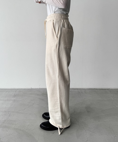 CANAL JEAN(キャナルジーン)の「HARING 裏使い刺繍ジョガーパンツ(スウェットパンツ・レディース・クリーム/ネイビー/サックスブルー/スミクロ・ONE SIZE)」の10枚目の写真