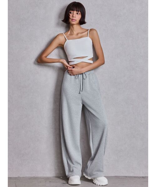 GYDA(ジェイダ)の「【WEB限定!!】CROSS POINTウエストクロスビスチェ(キャミソール・レディース・オフホワイト/ブラック・FREE)」の3枚目の写真