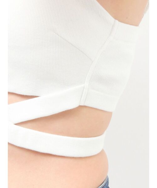 GYDA(ジェイダ)の「【WEB限定!!】CROSS POINTウエストクロスビスチェ(キャミソール・レディース・オフホワイト/ブラック・FREE)」の13枚目の写真