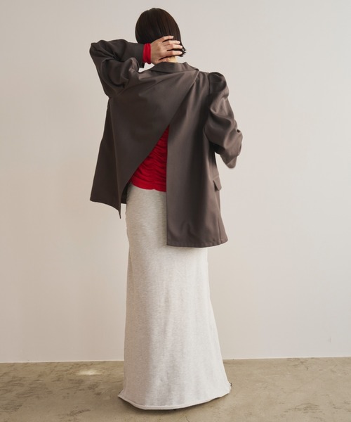 AIC.（エーアイシー）の「タックショルダーバックスリットジャケット（テーラードジャケット・レディース・チャコールグレー/ブラック/ベージュ・FREE）」の21枚目の写真