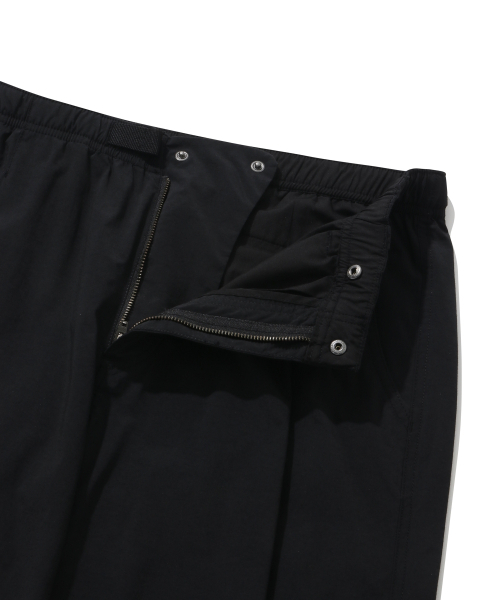 COVERNAT(カバーナット)の「ウーブンセミワイドバックルパンツブラック(その他パンツ・レディース・その他・LARGE/MEDIUM/SMALL/X-LARGE)」の5枚目の写真