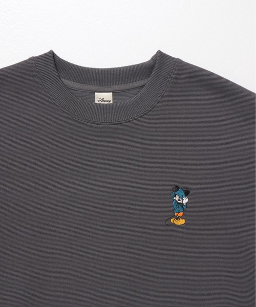 Disney(ディズニー)の「【DISNEY/ディズニー】ミッキーマウスリップルダンボール アップリケ&サガラ刺繍クルーネックトレーナー/ユニセックス(スウェット・レディース・ブラック/オフホワイト/スミクロ/オートミール/ブラウン/ライトグリーン・MEDIUM/LARGE)」の8枚目の写真